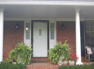 108 Lake Valley Rd, Hendersonville, TN 37075