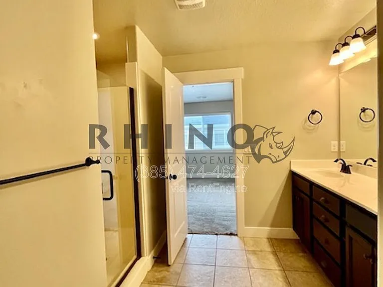 53 N 2000 W — Photo 9