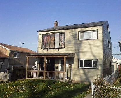 2nd image of 4904 S Laramie Ave