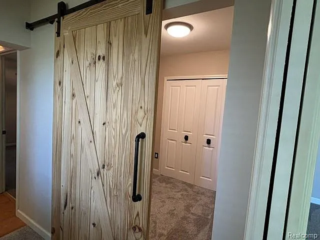 4784 Sylvester Ave — Photo 14
