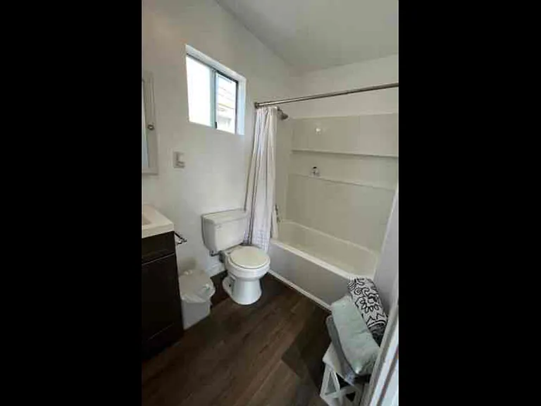Helms Ave — Photo 28