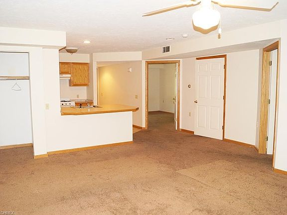 3rd image of 1352 & 1354 Sparhawk Ave