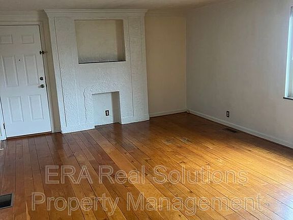 2nd image of 5477 Philloret Dr APT 2