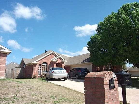2nd image of 1201 Angel Fire Ln
