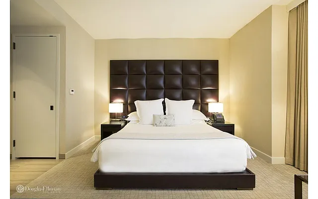 Sold by Douglas Elliman | media 14