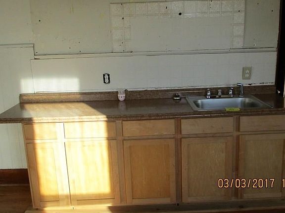 4th image of 91 N Lansdowne Ave
