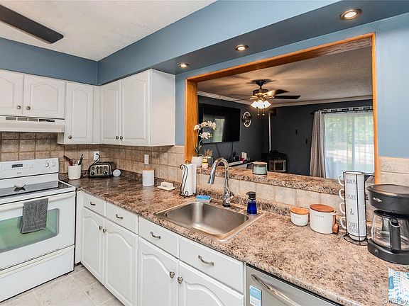 2nd image of 1505 Chelsea Cove S