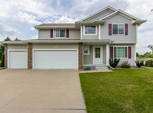 818 SE 5th St, Ankeny, IA 50021