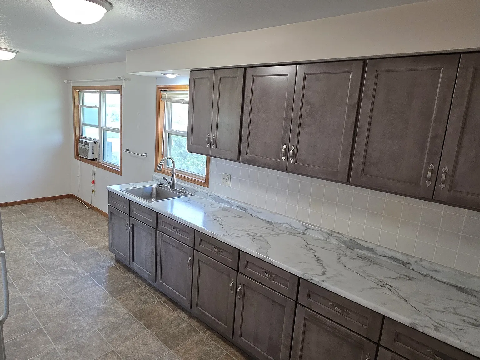 Apartment Homes on Bluff — Photo 1