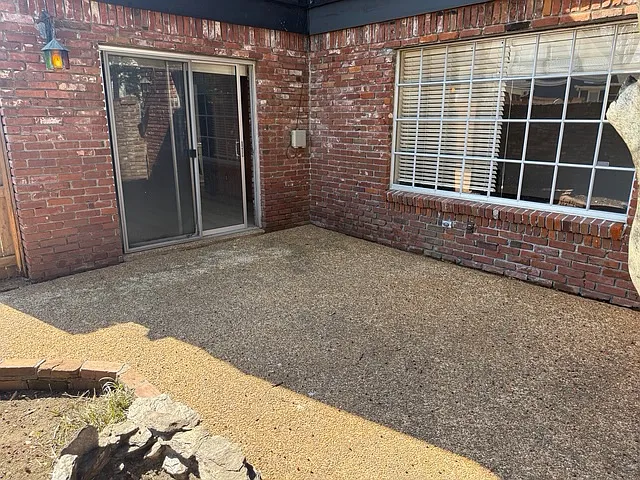 211 S Idlewild St — Photo 13