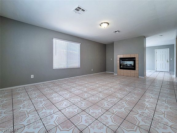 2nd image of 3819 Terrazzo Ave
