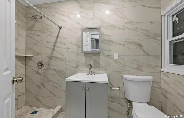Sold by Prospes Real Estate Corp | media 20