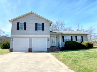 25425 Elkton Rd, Elkmont, AL 35620