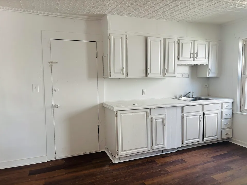 5 Shedds Ave