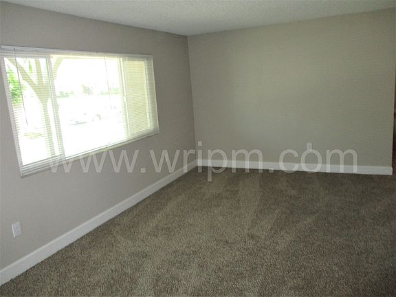 5th image of 1719 Magnolia Ave