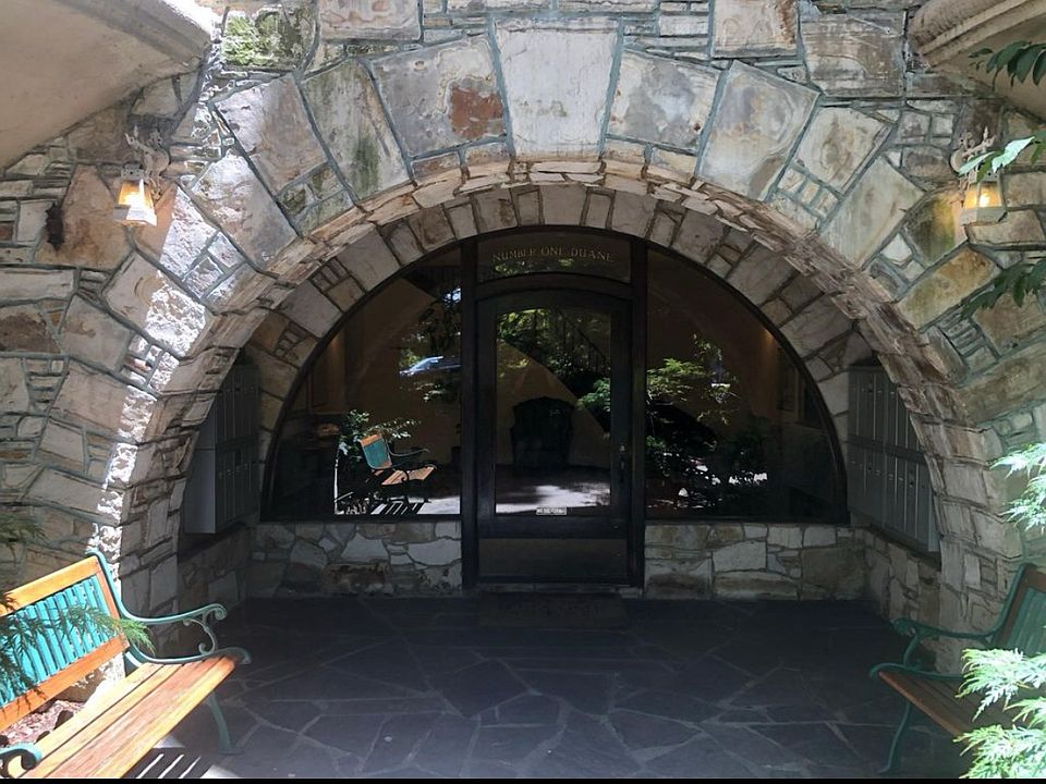 Building entrance
