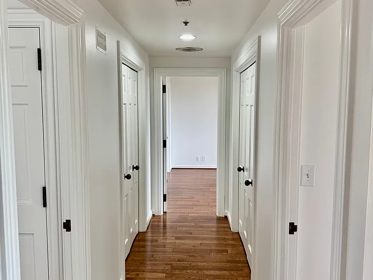 2121 S Yorktown Ave #602 — Photo 12