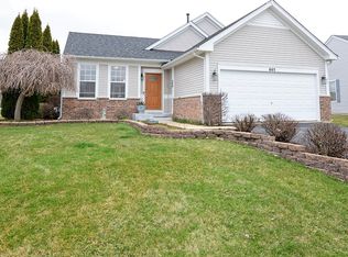 603 Graham Rd, North Aurora, IL 60542