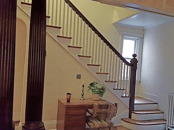 5th image of 41 S Hartley St