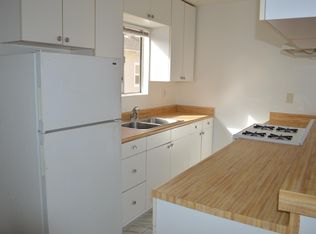 2105 Blossom Ln #R4, Redondo Beach, CA 90278