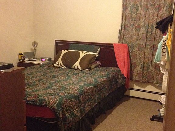 Bedroom 12ft by 10 ft