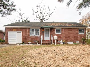 233 Martha Lee Dr, Hampton, VA 23666