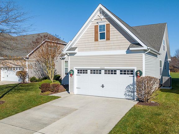 4th image of 17145 Cuvee Ln