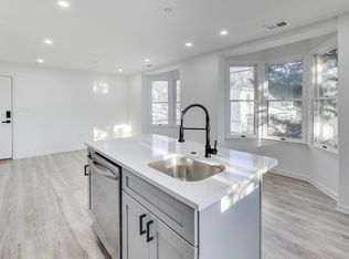 5305 Dana Pl NW Floor 4, Washington, DC 20016