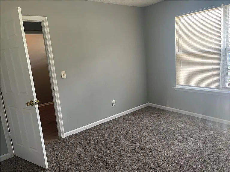 5322 Creekview Ln — Photo 17