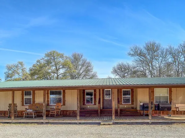 1675 Watterson Rd, Red Rock, TX 78662