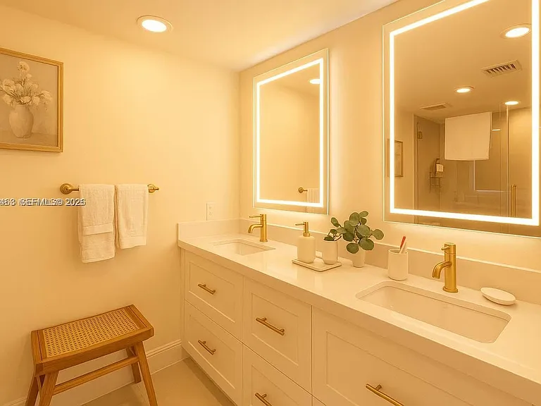 8877 Collins Ave #Penthouse 8 — Photo 11