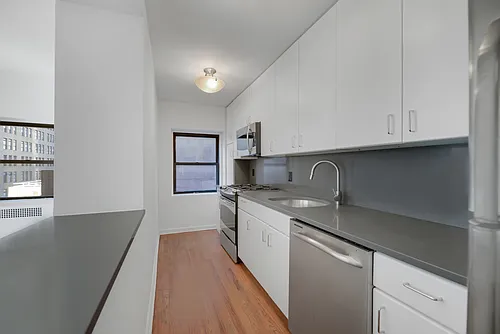 121 Madison Ave #12E Photo 1