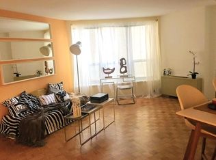 224-30 W Rittenhouse Sq #205, Philadelphia, PA 19103