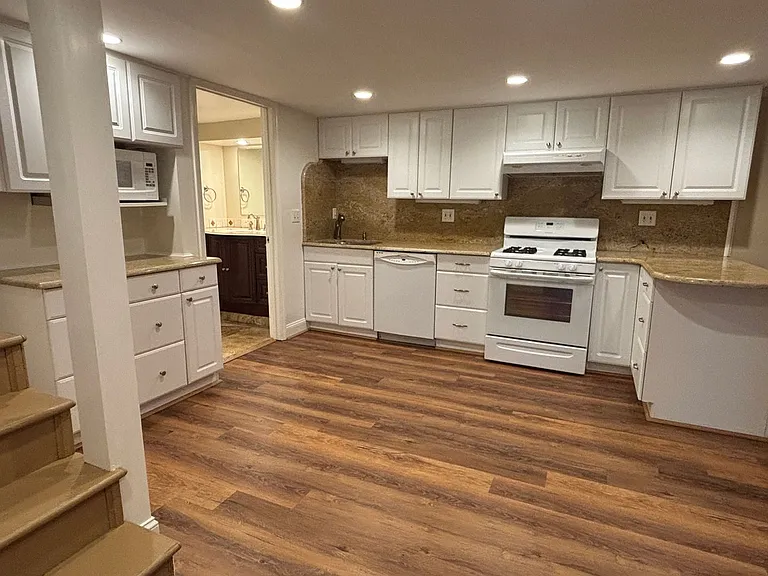 3479 Overbrook Dr — Photo 52