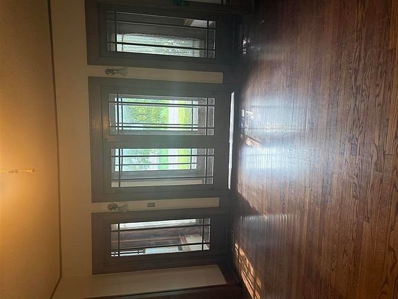 3rd image of 303 E Nebraska St