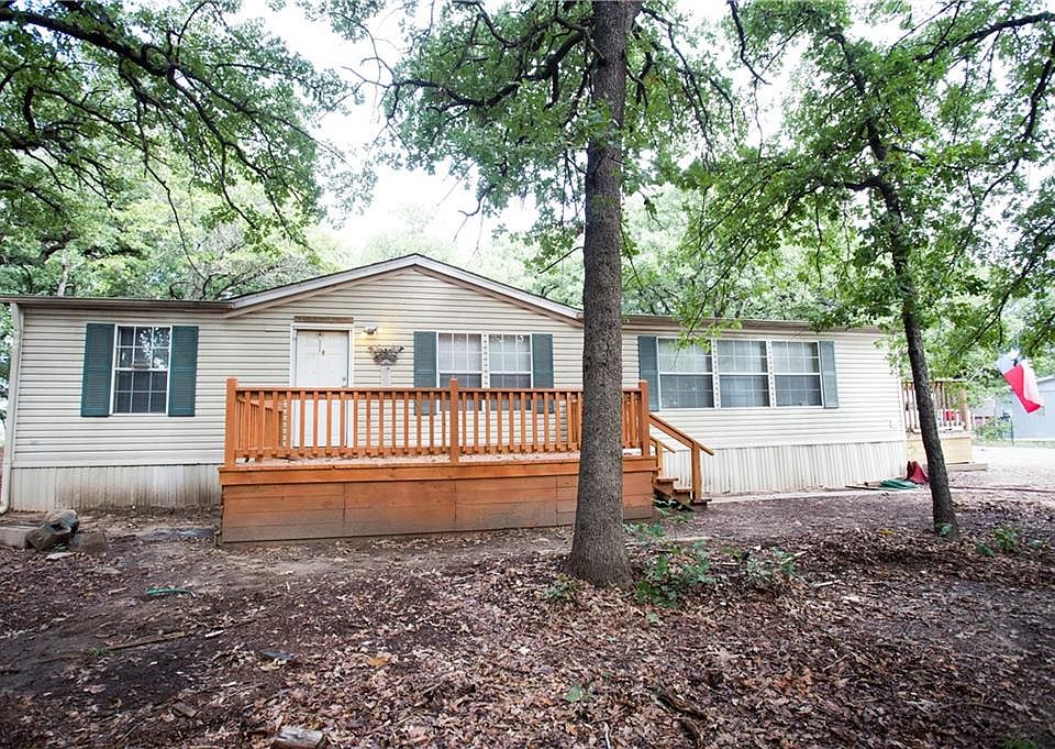 1st image of 209 Finneyoaks Ln