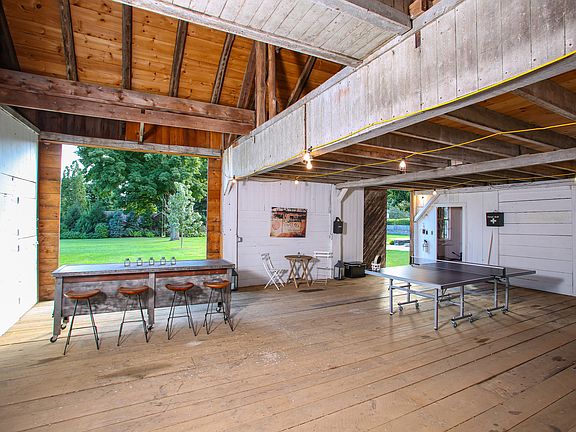 100 North Main Street