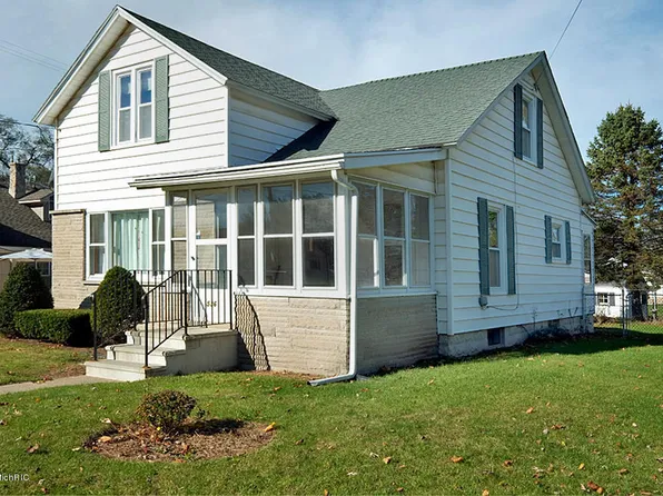 536 W Allegan St, Otsego, MI 49078