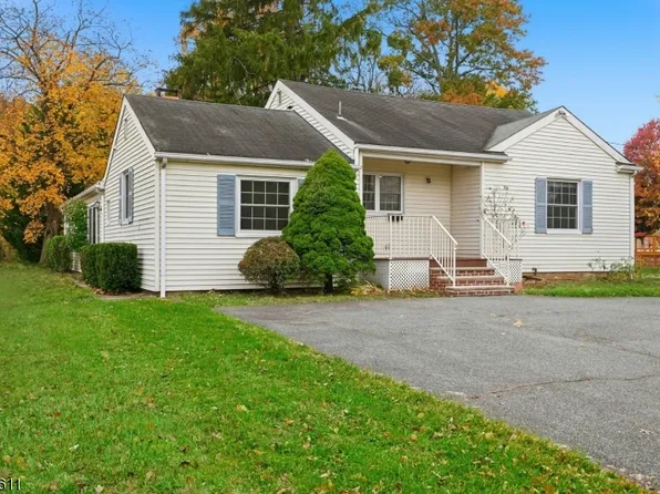 15 Park St, Florham Park Boro, NJ 07932