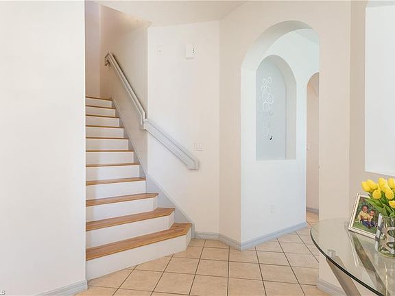 3rd image of 14970 Summit Place Cir #13