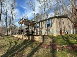 108 Pioneer Rd, Weston, WV 26452