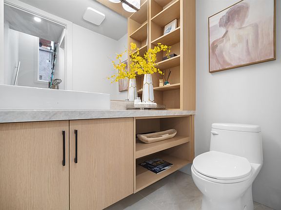 4th image of 5023 Ross St #1