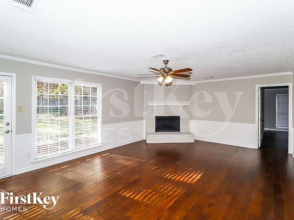 4th image of 2175 Carrollwood Ln