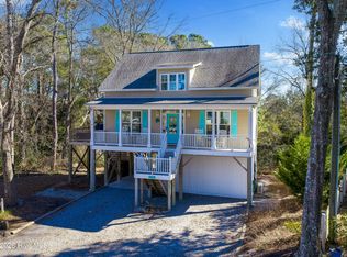 1679 Hemingway Dr SW, Ocean Isle Beach, NC 28469