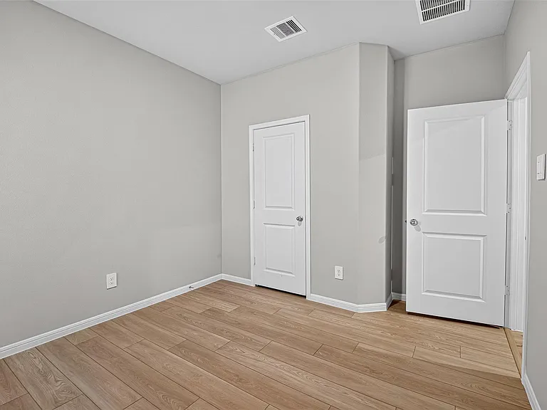 9254 Sea Garden St — Photo 21