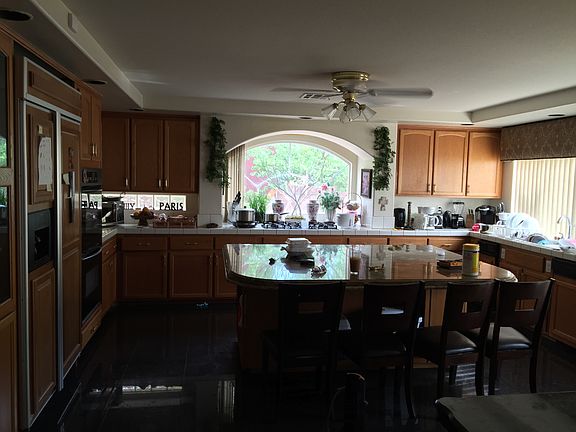 4th image of 7519 Belgian Lion St