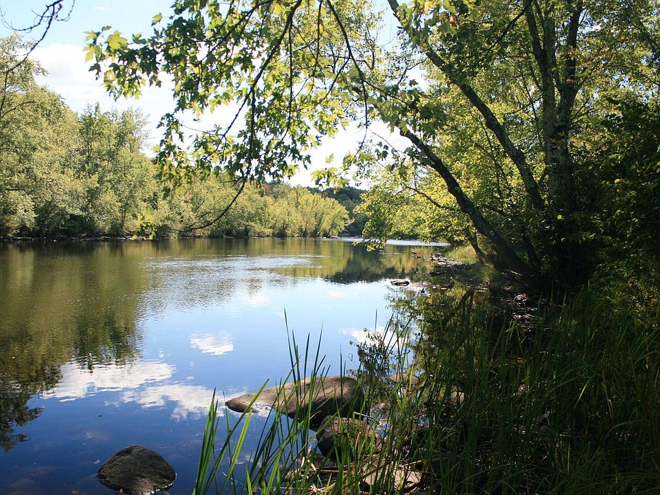 1st image of ON UP RIVER RD