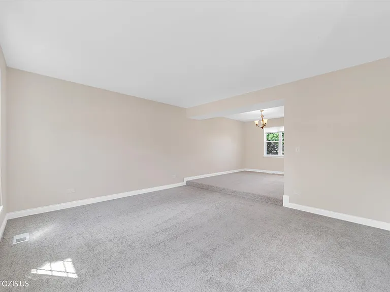 1906 Armwood Ln — Photo 6