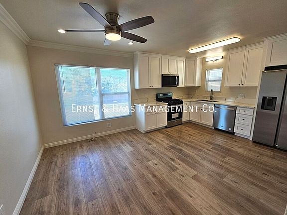 2nd image of 4240 N Lakewood Blvd APT 5