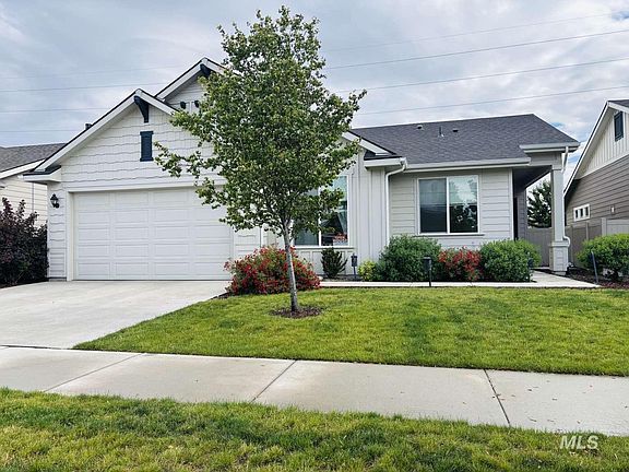 2nd image of 5773 W Riva Capri St